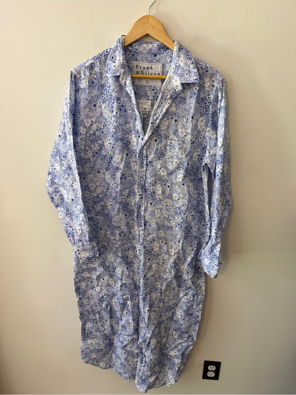 Frank & Eileen RORY Blue Floral, Italian Classic Linen Shirt Dress - Picture 2 of 8